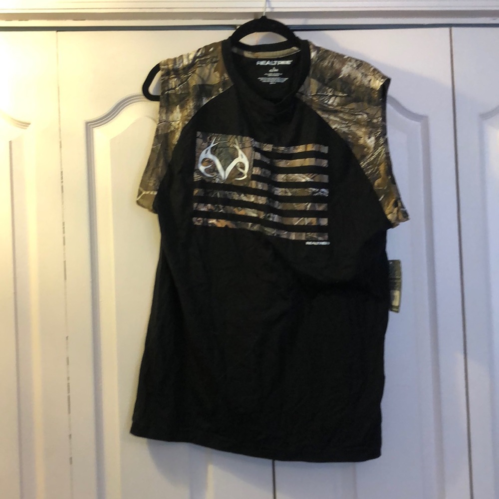 camo tee